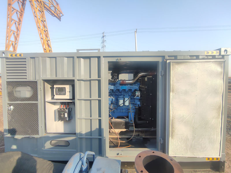 南充柴油发电机组的机油多久更换一次比较合适？