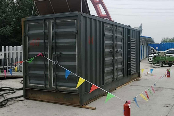 南充发电机租赁空气滤清器多久更换一次？