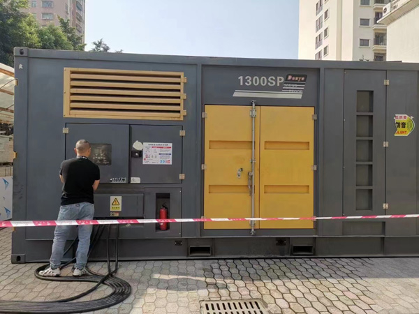 南充500KW发电机组冬季应该配多大的启动电瓶?